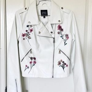 Urban Retro White Leather Motorcycle Jacket Pink Flower Floral Embroidery Size S